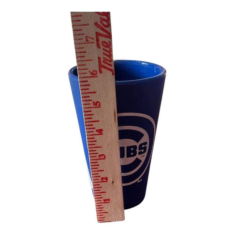 CHICAGO CUBS BLUE And White 16 OZ SILICONE PINT GLASS NEW WINCRAFT 2 Glasses